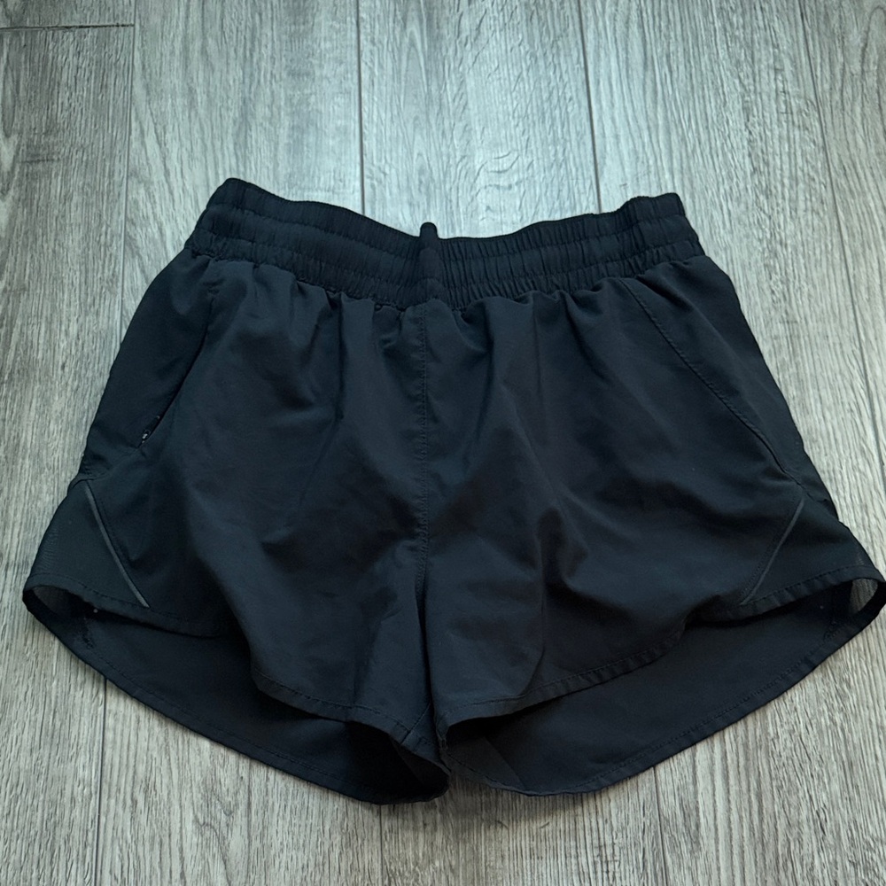 All in motion athletic shorts